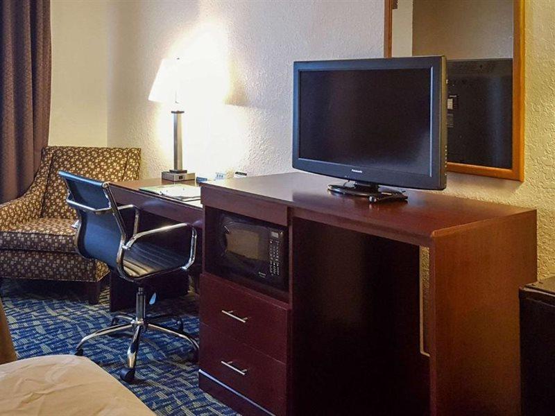 Quality Inn Ozark-Springfield South Exterior photo