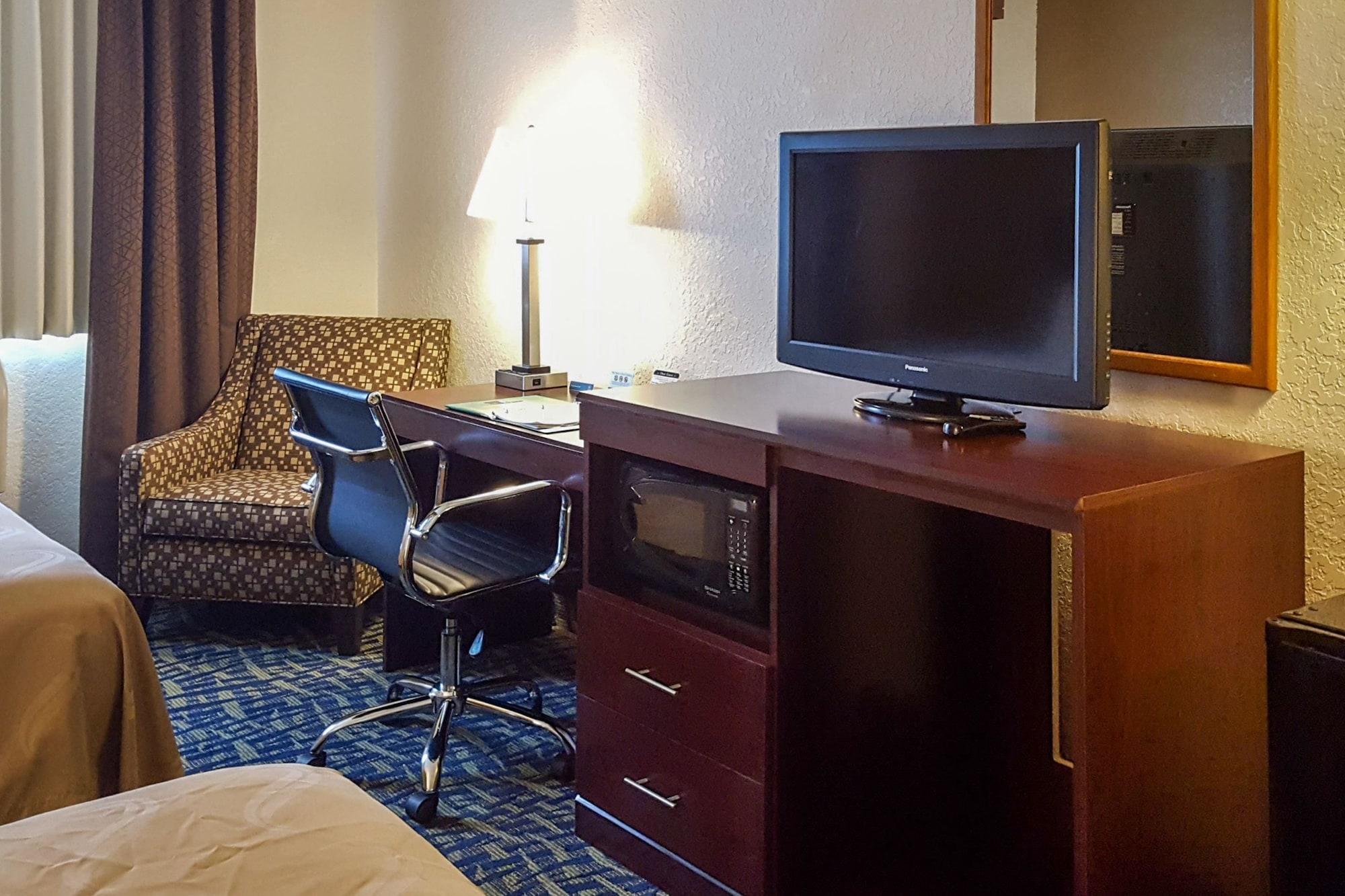 Quality Inn Ozark-Springfield South Exterior photo